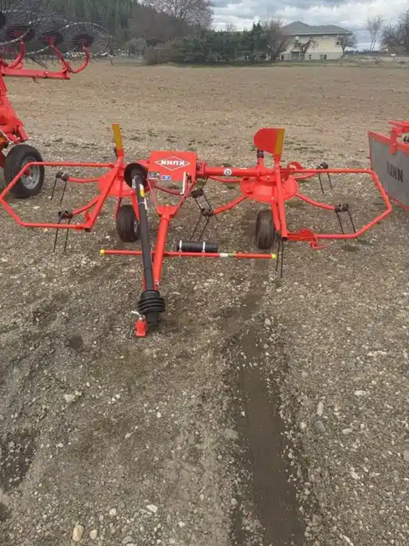 Photo de la Galerie 1 pour 2026 Kuhn GF222T Tedder