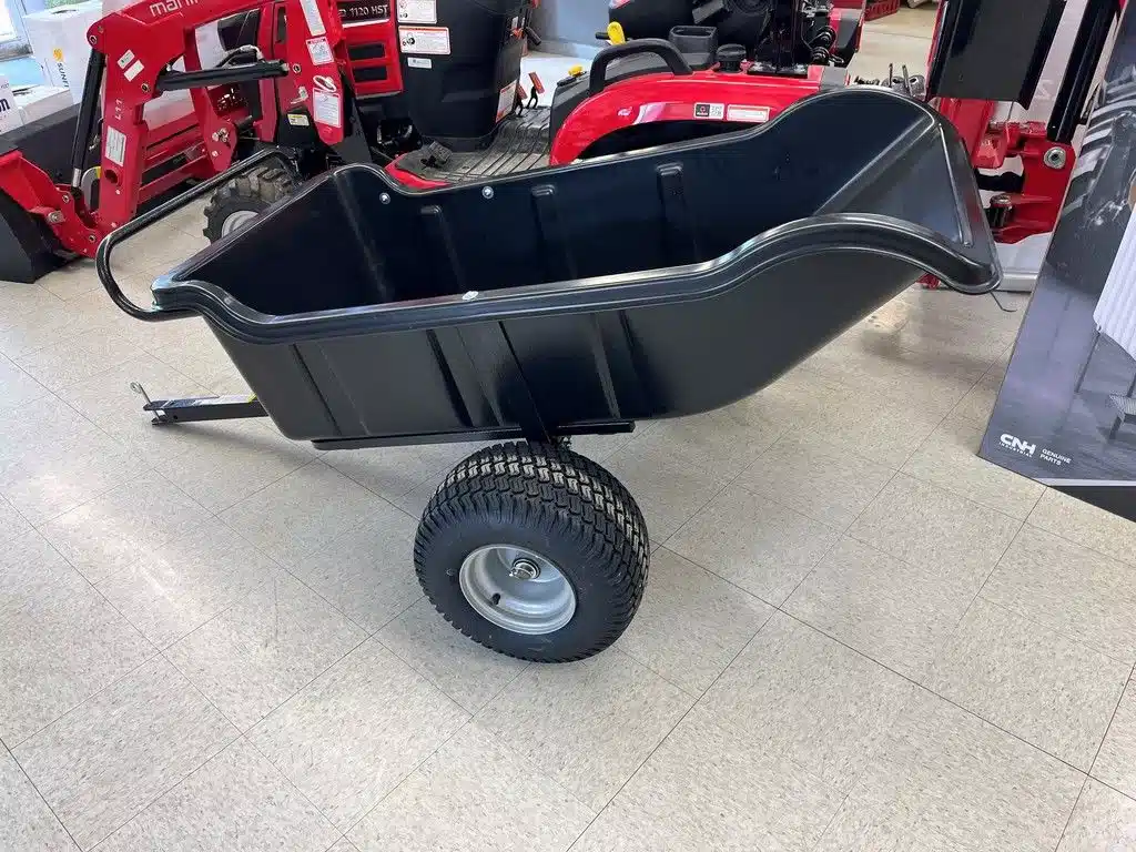 Photo de la Galerie 1 pour 2025 1200LB Tow Cart Chariot à semoir