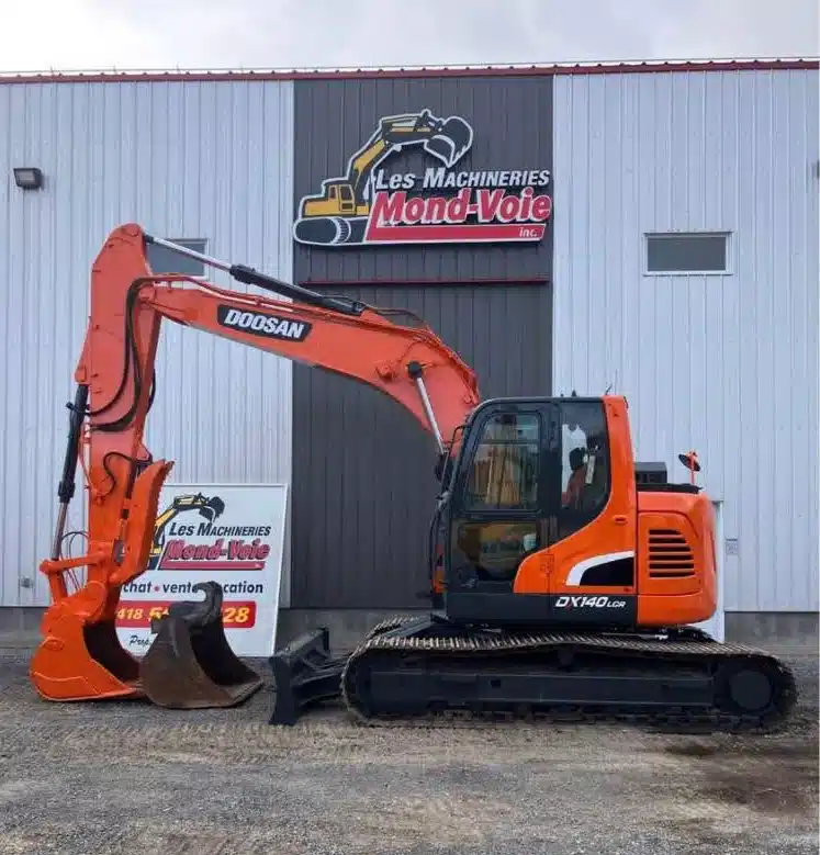 2016 Doosan DX140 Excavator