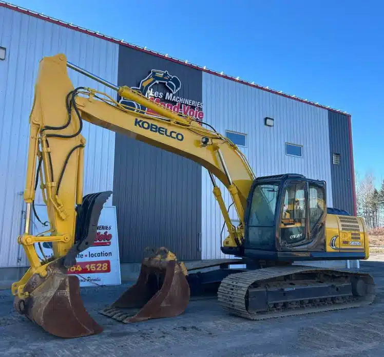 2016 Kobelco SK210 Excavator