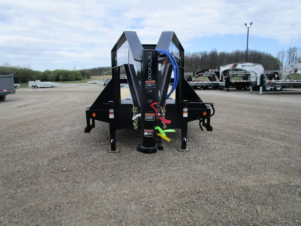 Gallery image 2 for 2024 Load Trail Gooseneck Low-Pro Trailer w/12" 19 lb I-Beam Frame 24,000 Lb Trailer - Flat Deck