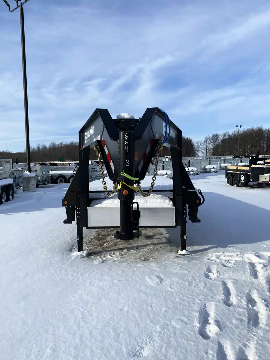 Gallery image 1 for 2026 Canada Trailers Straight Deck Gooseneck Deckover Trailer 15,120 lbs. GVWR Trailer - Flat Deck