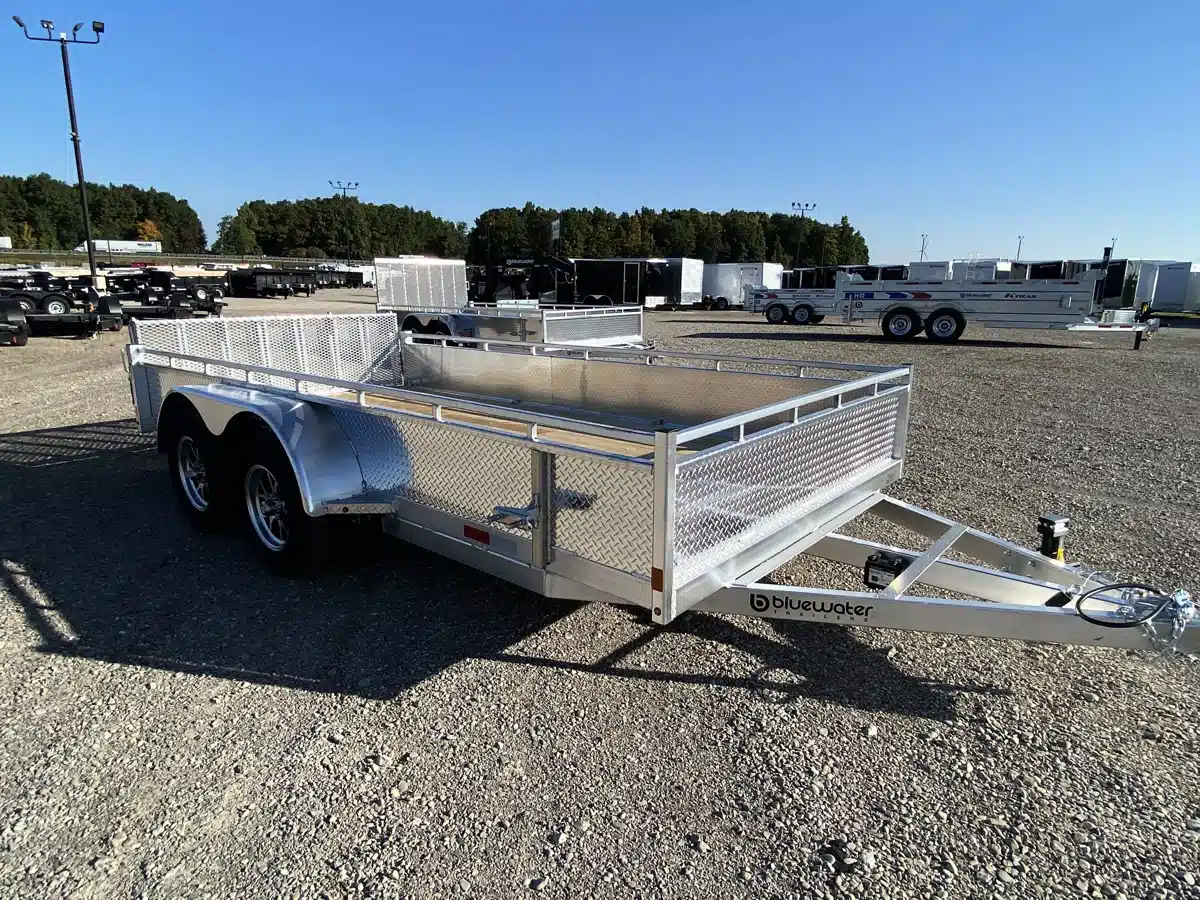Photo de la Galerie 1 pour 2026 TANDEM AXLE ALUMINUM UTILITY TRAILER remorque - utilitaire