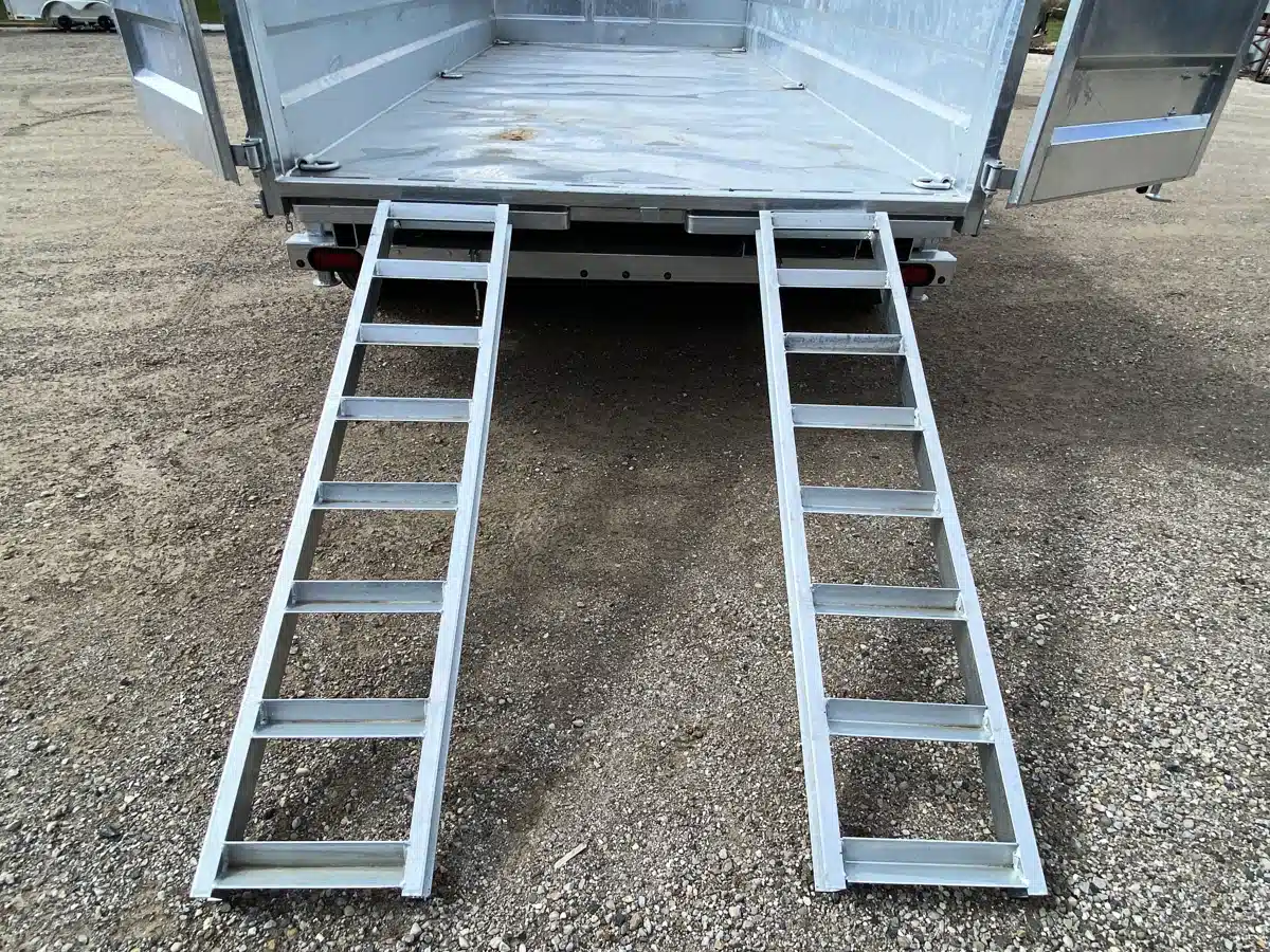 Gallery image 2 for 2026 K-Trail Galvanized Gooseneck Expert Dump Series Trailer 23,995 Lb Trailer - Flat Deck