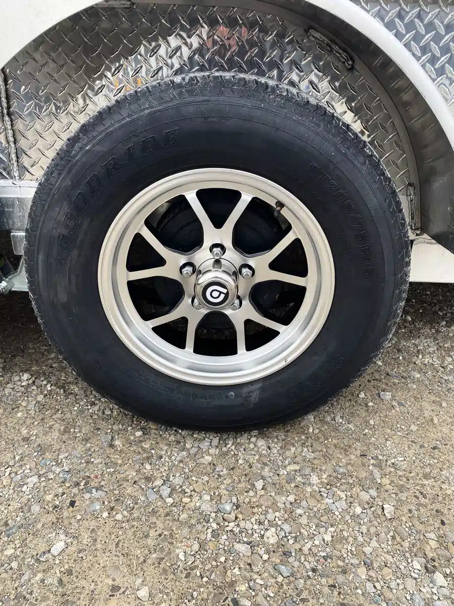 Gallery image 2 for 2026 Canadian Mennonite Built Side Loader Aluminum Trailer - Utility