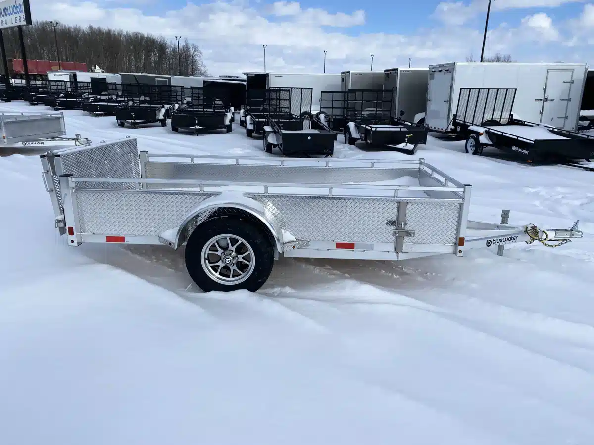 Photo de la Galerie 1 pour 2026 SINGLE AXLE ALUMINUM UTILITY TRAILER remorque - utilitaire