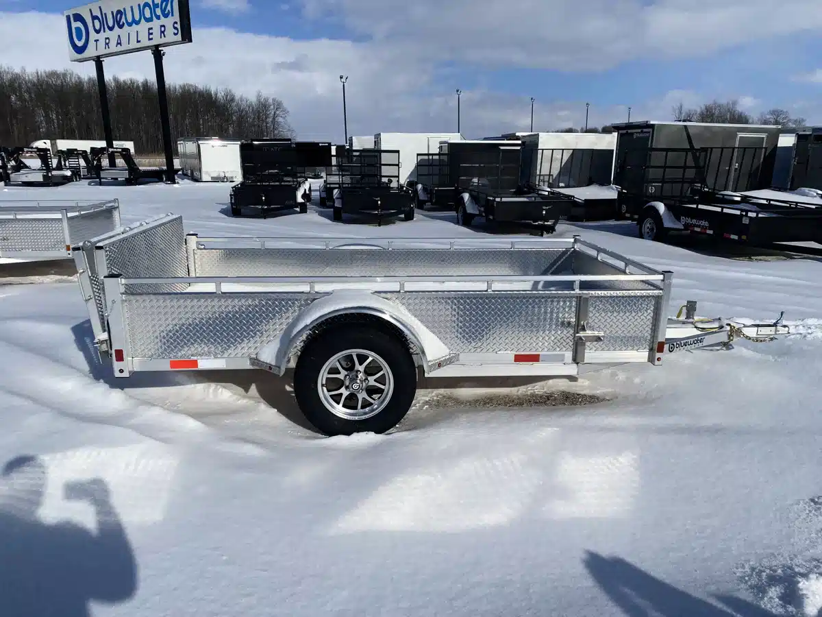 Photo de la Galerie 1 pour 2026 SINGLE AXLE ALUMINUM UTILITY TRAILER remorque - utilitaire
