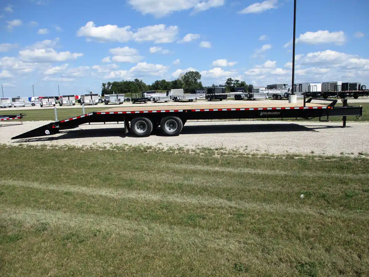 Photo de la Galerie 1 pour 2027 Canada Trailers PREMIUM PINTLE TRAILERS Trailer