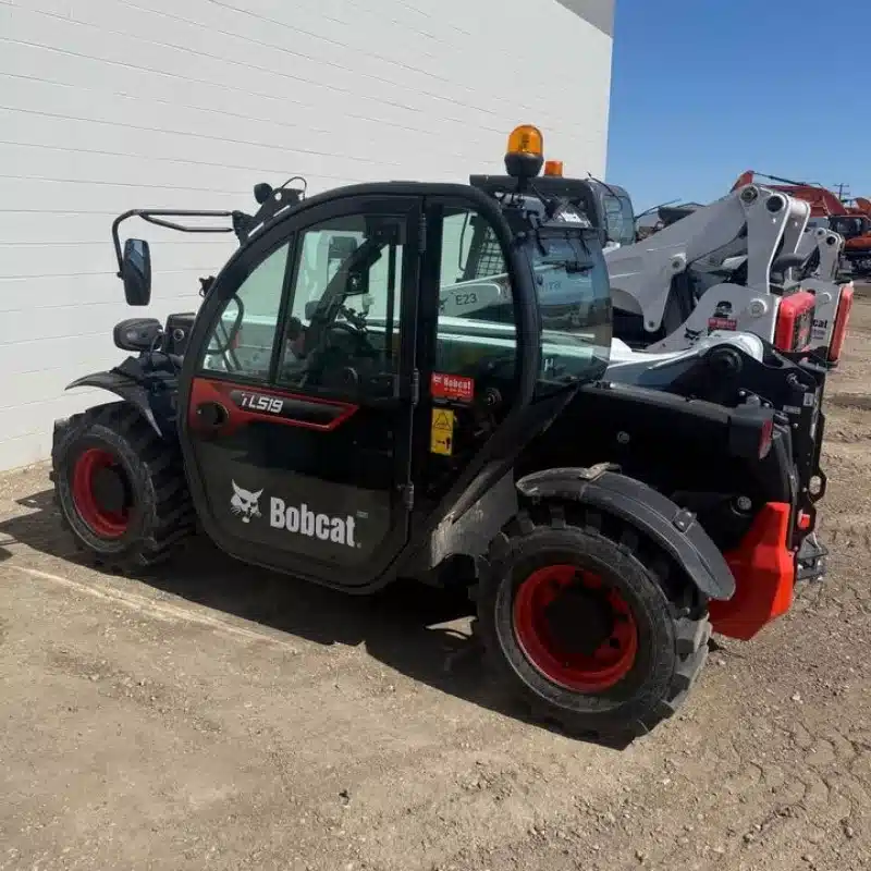 Gallery image 2 for 2025 Bobcat Tl519 TeleHandler