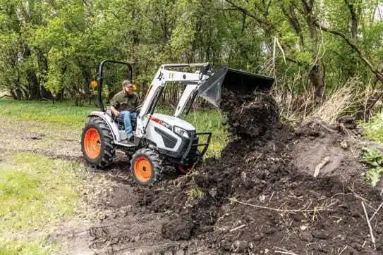 Gallery image 1 for 2023 Bobcat CT2040 Tractor