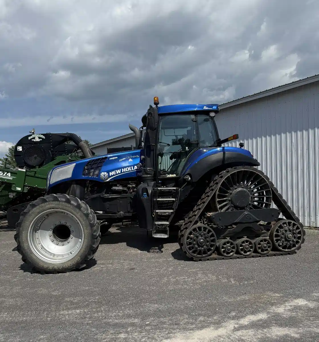 Photo de la Galerie 1 pour 2024 New Holland T8.435 Tracteur