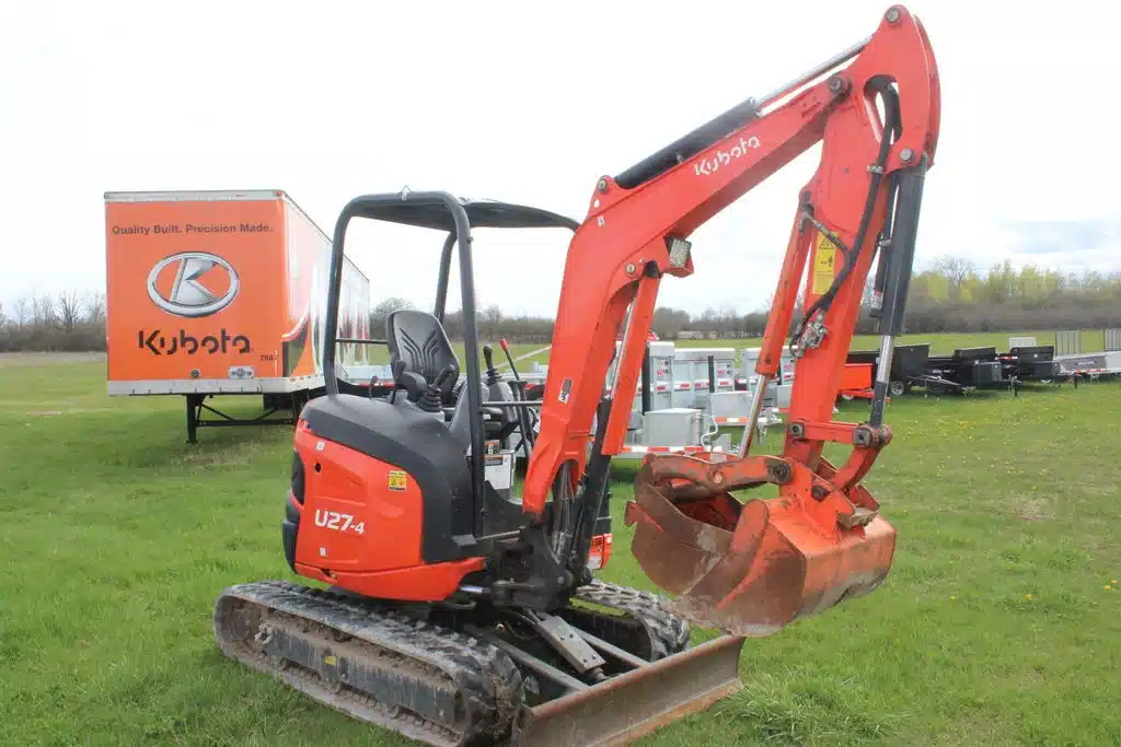 Gallery image 2 for 2023 Kubota U27-4 Series Excavator