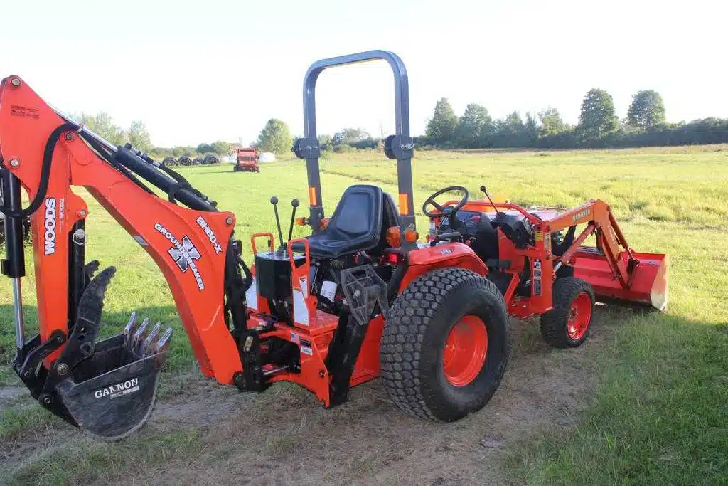 Gallery image 2 for 2004 Kubota B7800 Tractor