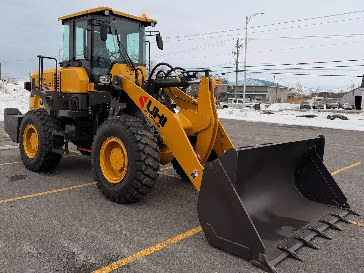 Gallery image 2 for UHI Machinery UWL300 Wheel Loader