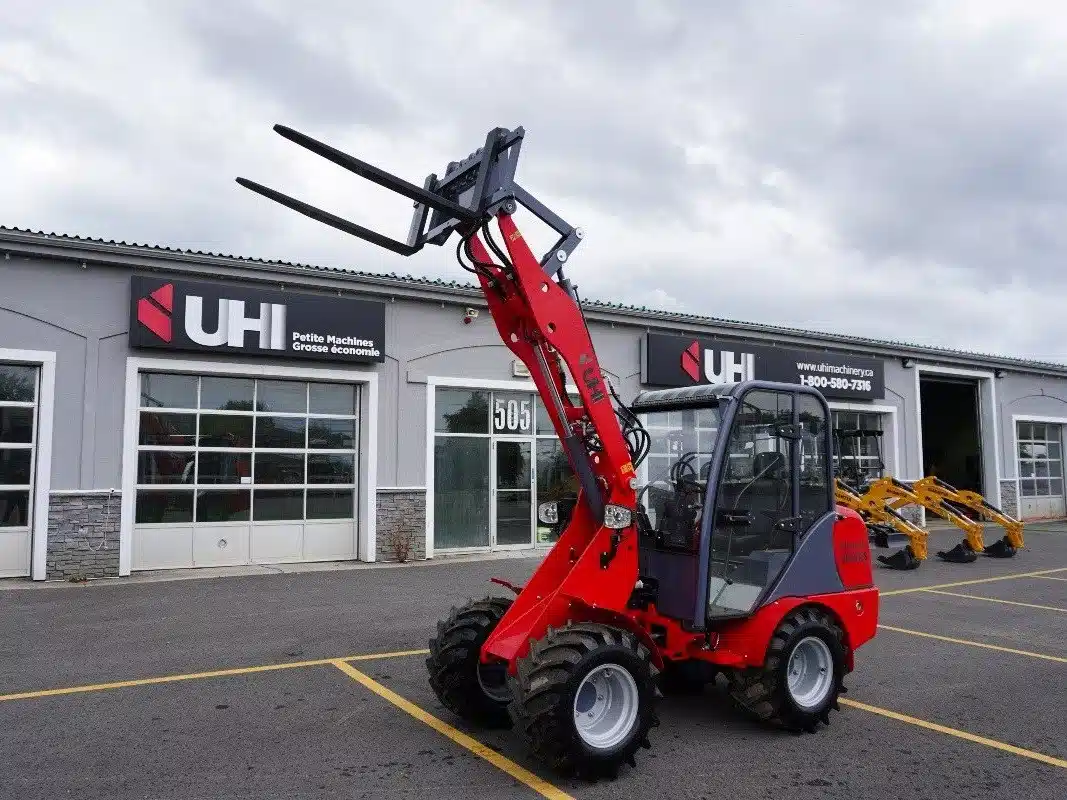 Gallery image 2 for UHI Machinery UWL810S Wheel Loader