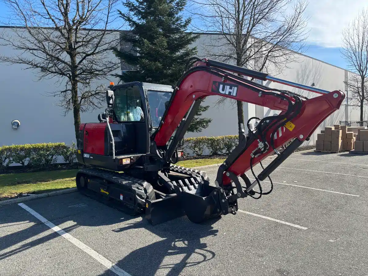 Gallery image 1 for UHI Machinery UME60 Excavator