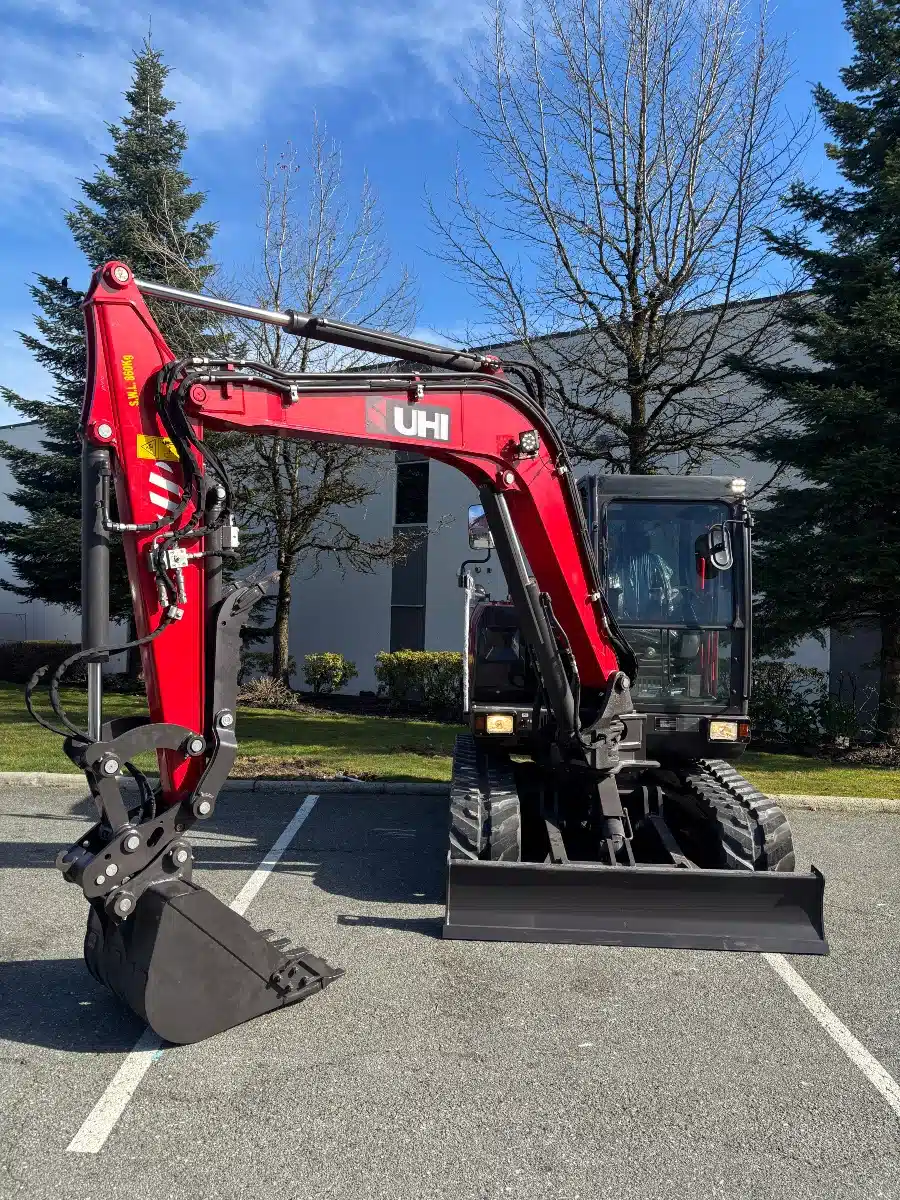 Gallery image 2 for UHI Machinery UME60 Excavator