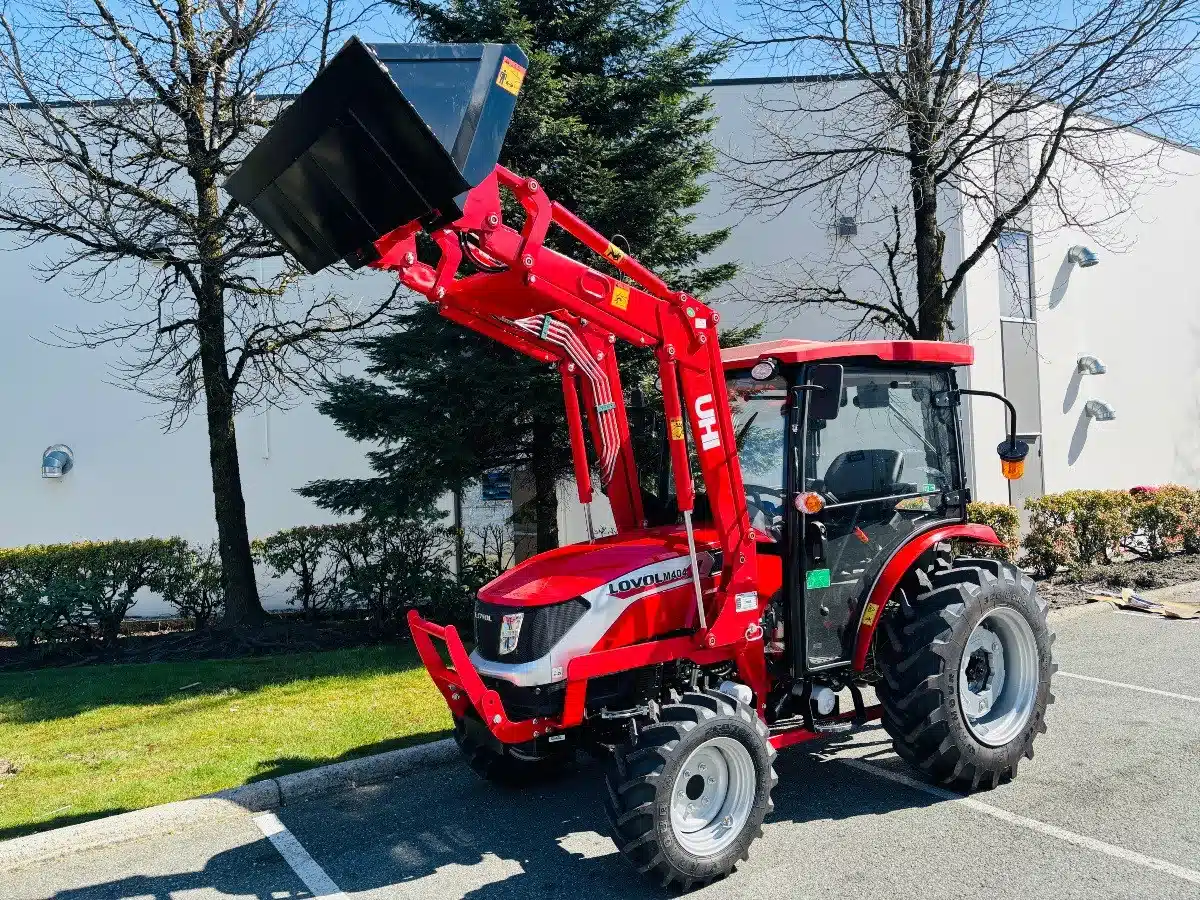 Photo de la Galerie 2 pour UHI Machinery M404 Tracteur