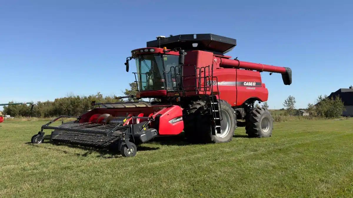 Photo de la Galerie 1 pour 2012 Case IH 8120 Batteuse