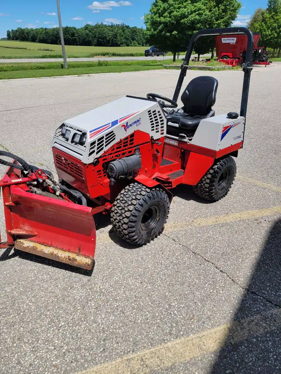 Gallery image 2 for 2022 Ventrac 4520P Tractor