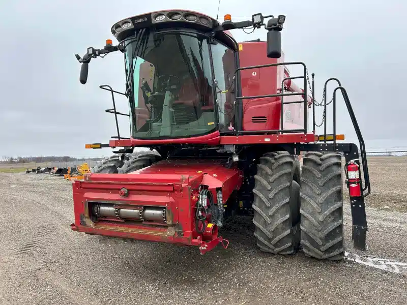 Photo de la Galerie 1 pour 2021 Case IH 8250 Batteuse
