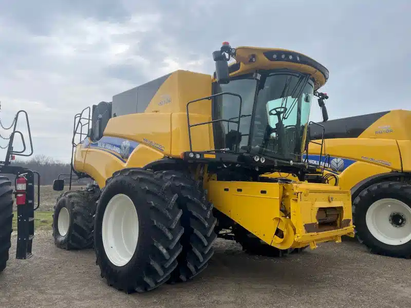 Photo de la Galerie 2 pour 2022 New Holland CR7.90 Batteuse