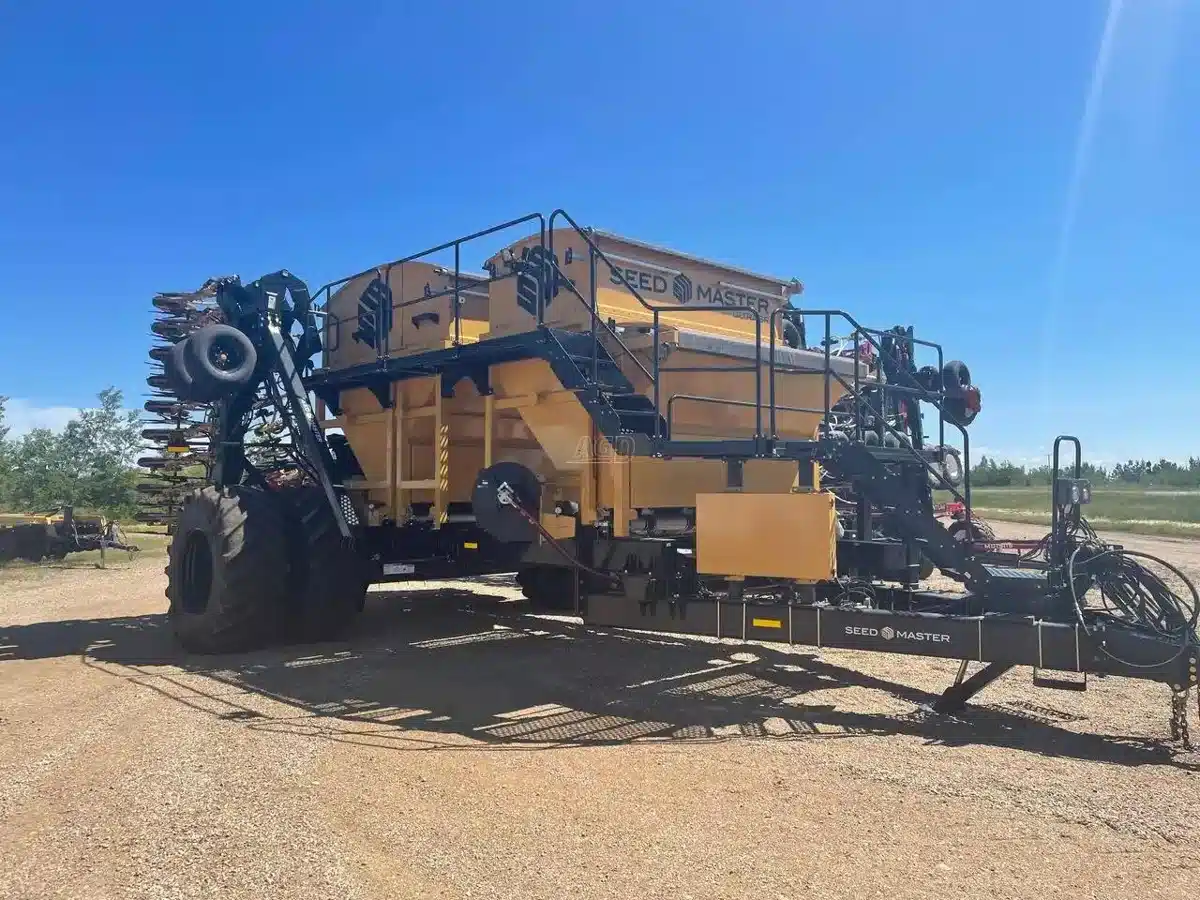 Gallery image 1 for New 2023 SeedMaster ULTRA SR 60 Air Drill