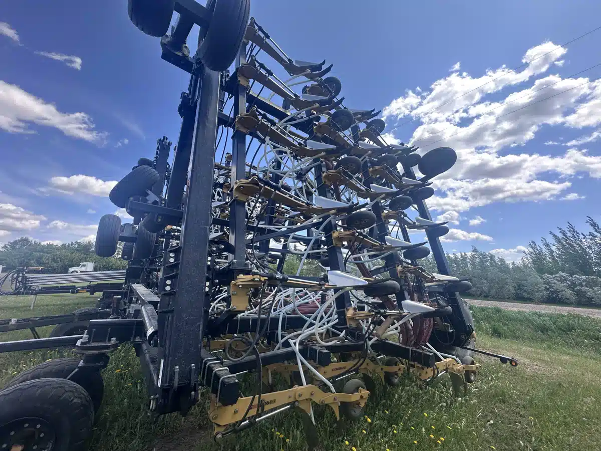 Gallery image 2 for Used 2013 SeedMaster 7212 Air Drill
