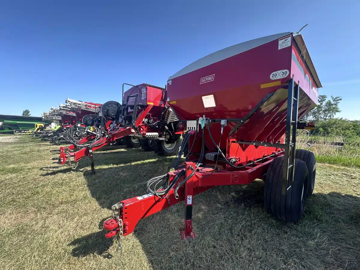 Gallery image 1 for New 2024 Salford BBI TROOPER Spreader - Fertilizer