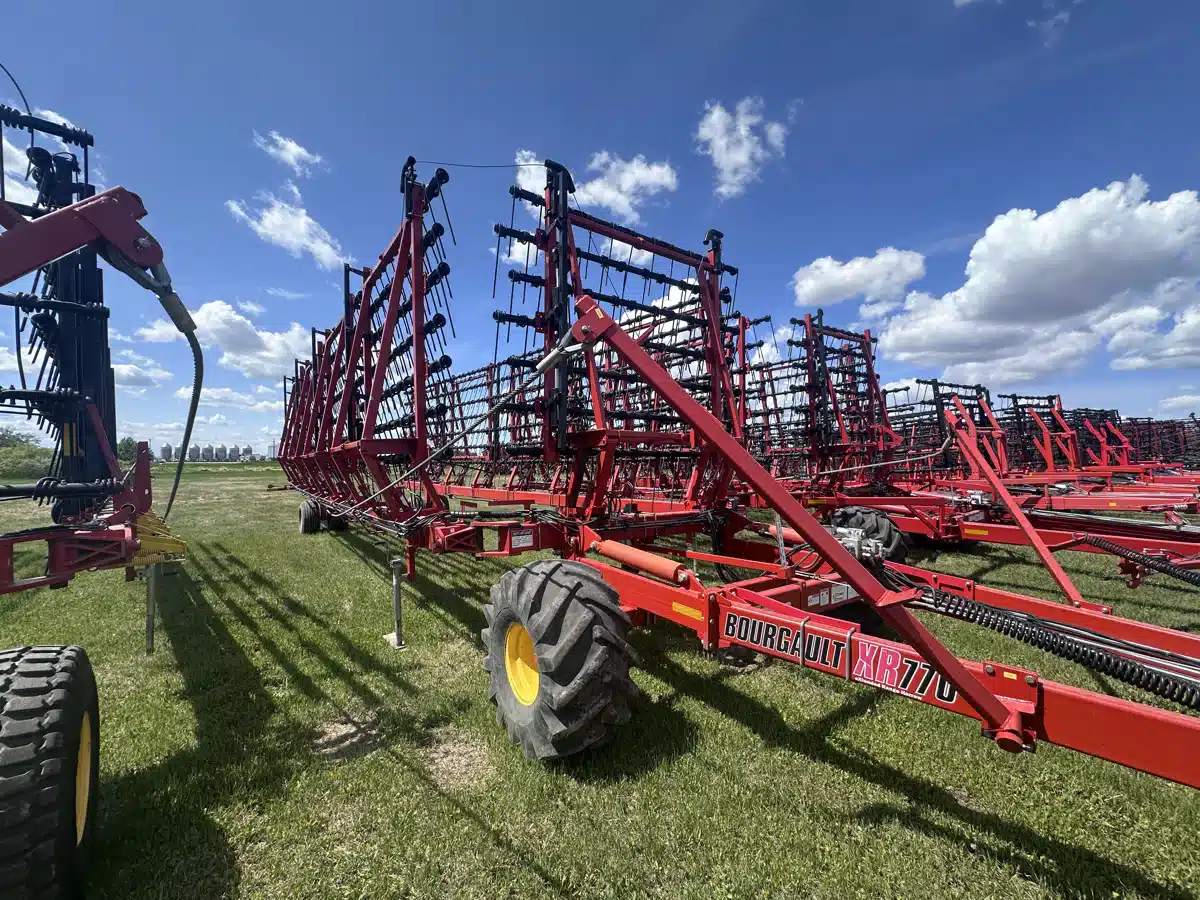 Gallery image 2 for Used 2018 Bourgault XR770 Harrow