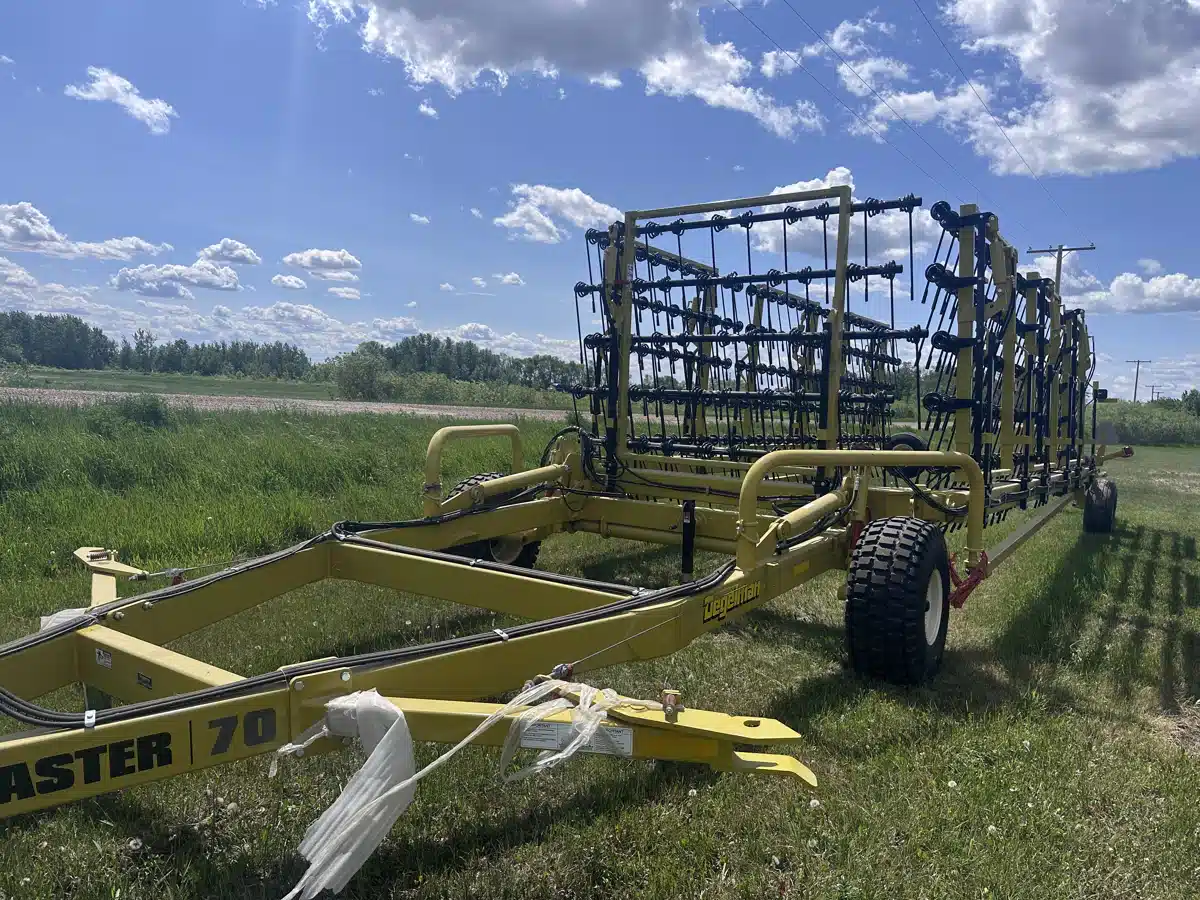 Gallery image 1 for New 2024 Degelman Strawmaster 70ft Harrow
