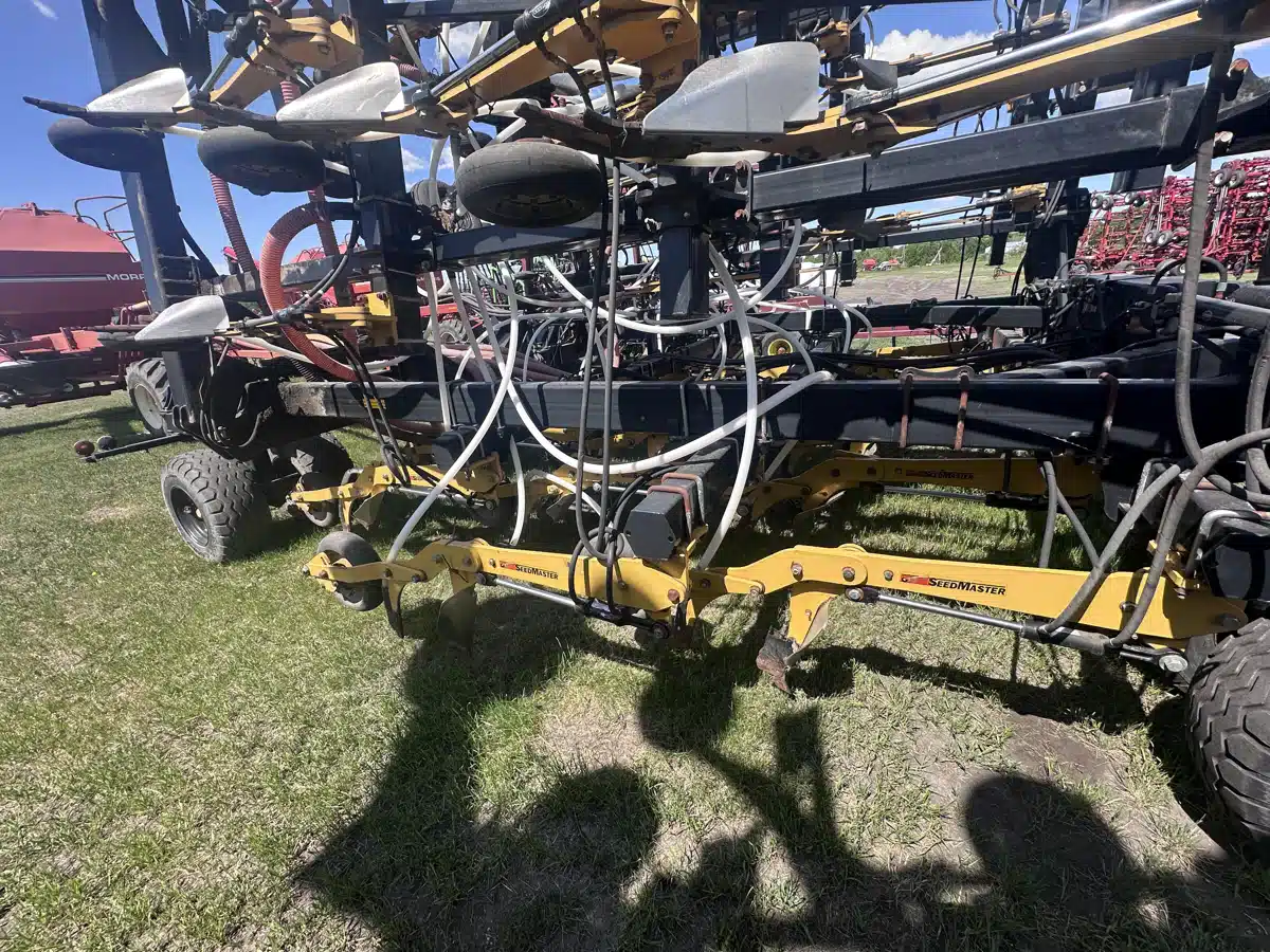 Gallery image 2 for Used 2012 SeedMaster 6012 Air Seeder