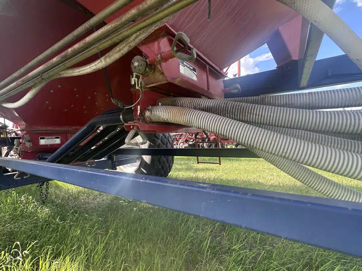 Gallery image 2 for Used Morris MAXIM Air Seeder