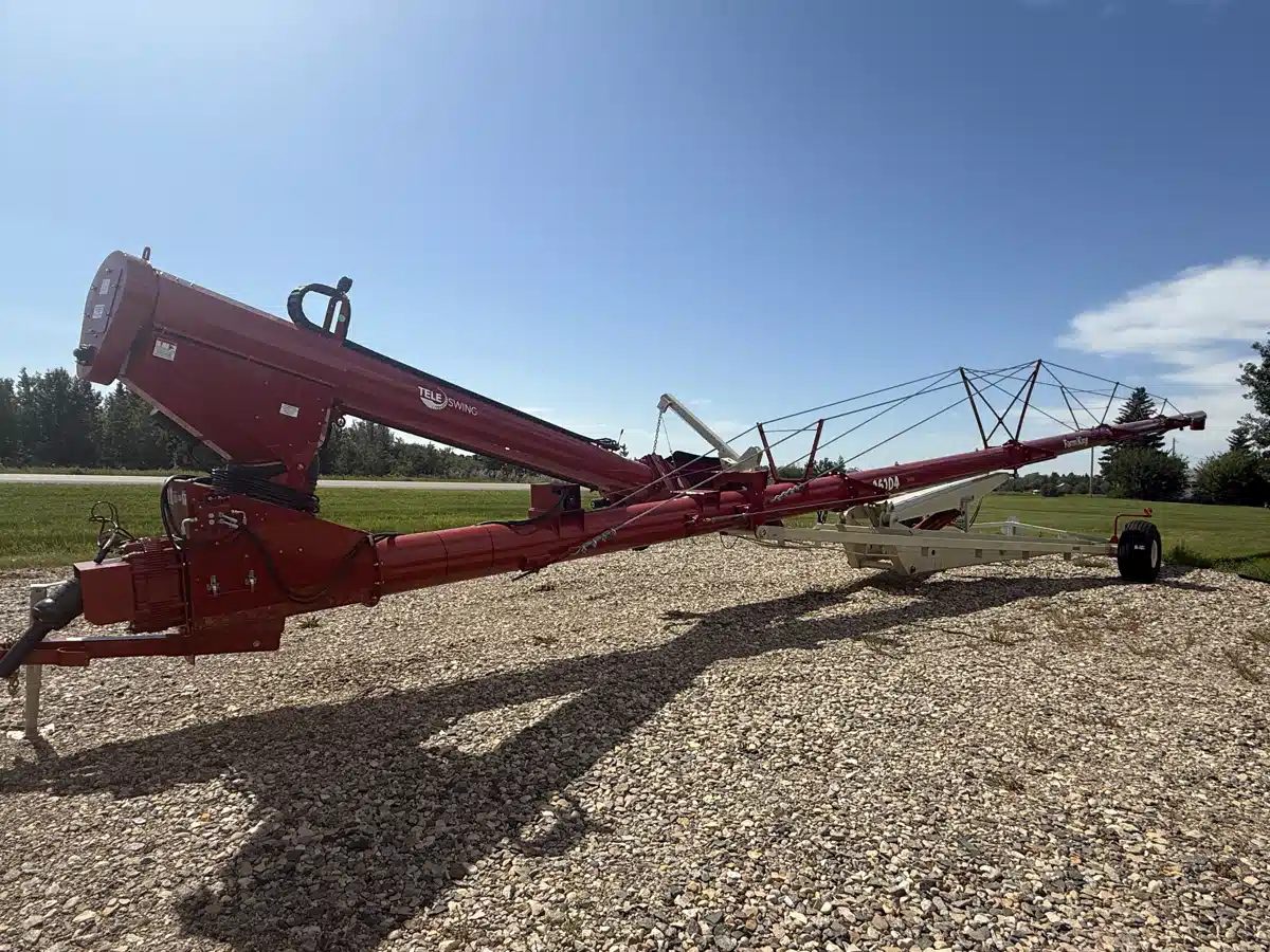 Gallery image 2 for New 2025 Farm King Y16104TS1 Auger