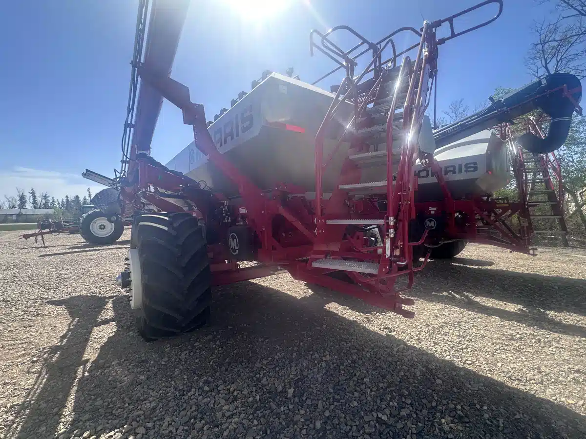 Gallery image 2 for 2024 Morris 9650 Air Cart