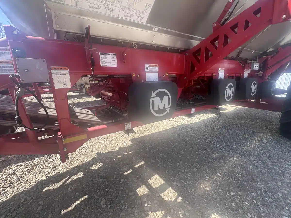 Gallery image 2 for 2026 Morris 91000 Air Cart