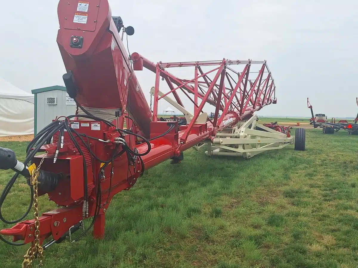 Photo de la Galerie 2 pour 2026 Buhler Farm King Y16124 Tarière