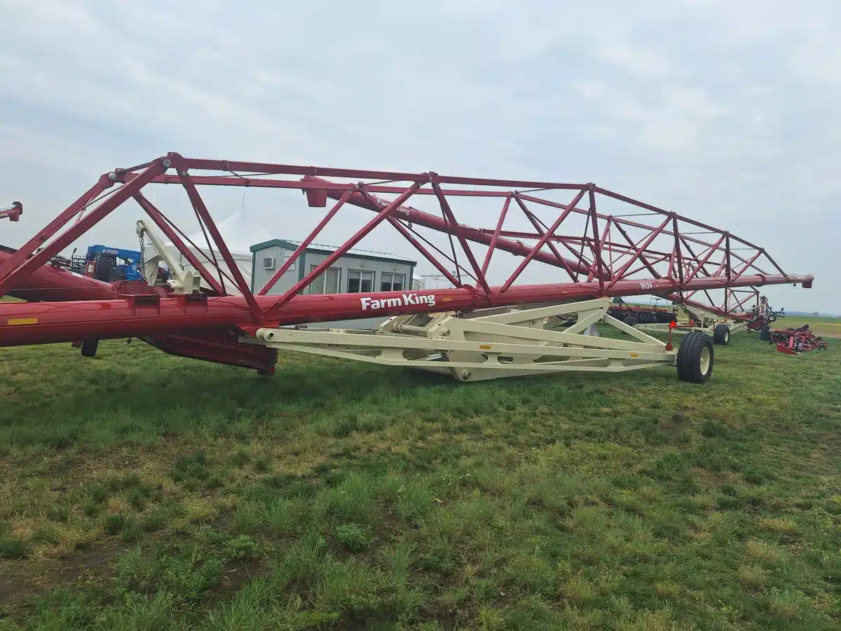Photo de la Galerie 1 pour 2026 Buhler Farm King Y16124 Tarière