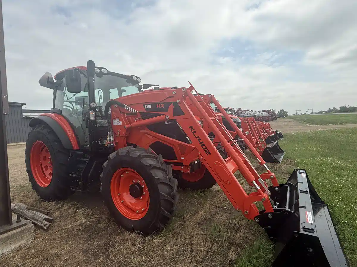 Photo de la Galerie 1 pour 2026 Kioti HX1402 Tracteur