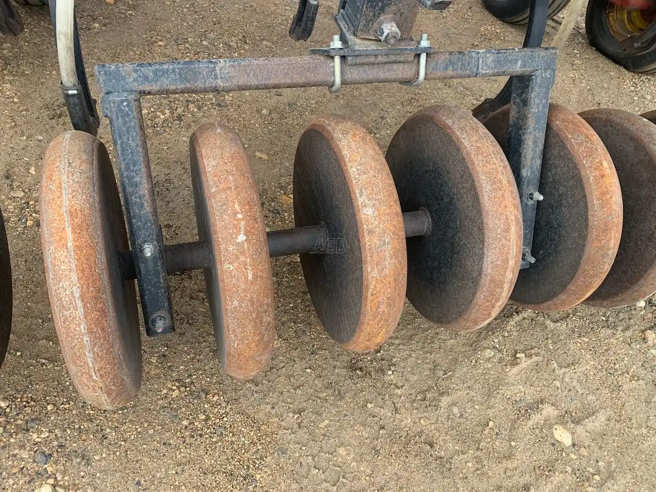 Gallery image 2 for Used 2000 Bourgault 8810 Packer