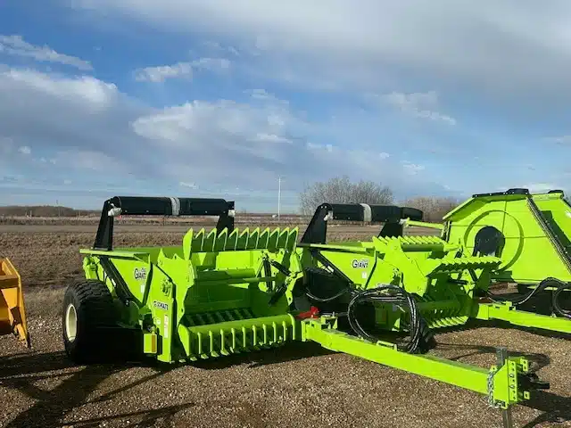 Gallery image 1 for New 2024 Schulte GIANT 2500 Rock Picker