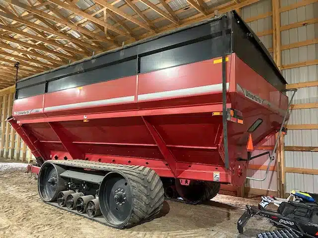 Gallery image 2 for Used 2014 Unverferth 1610 Grain Cart
