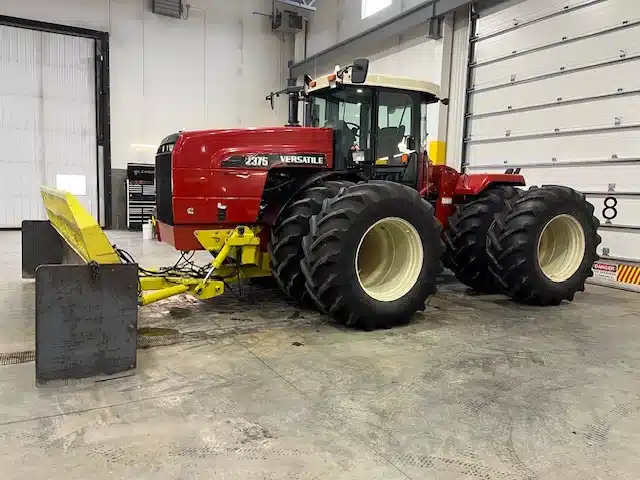 Gallery image 1 for Used 2014 Versatile 2375 Tractor