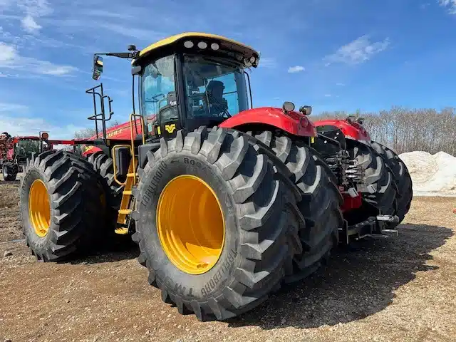 Gallery image 2 for 2025 Versatile 530 Tractor