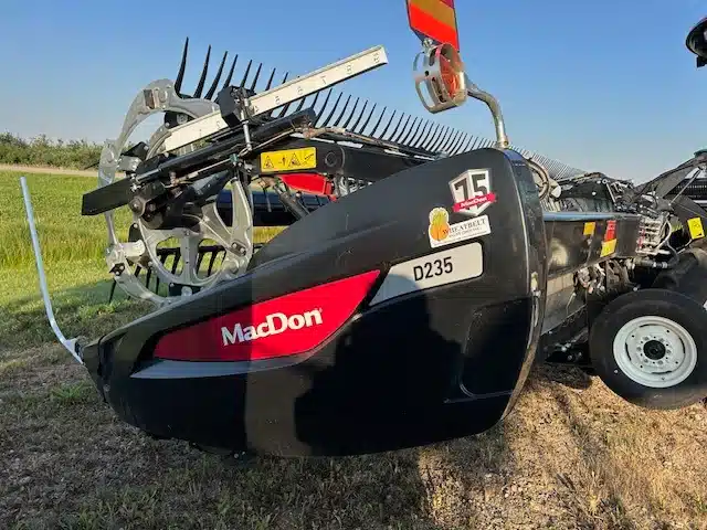 Gallery image 1 for New 2024 MacDon D235 Header - Draper
