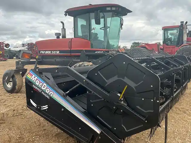 Gallery image 1 for Used 2002 Prairie Star 4952 Windrower