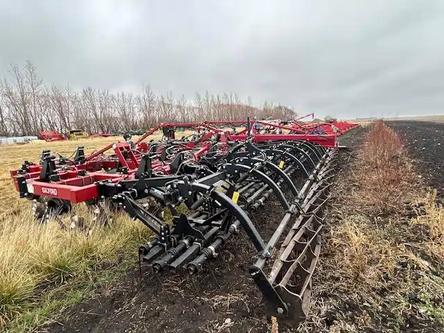 Gallery image 2 for Salford I-2141 Vertical Tillage