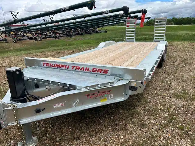 Photo de la Galerie 1 pour 2026 Triumph 8.5 X24' Remorque - Porte-voiture