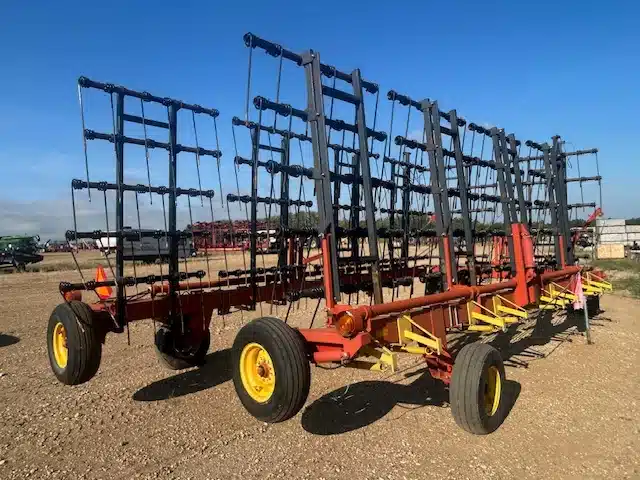 Gallery image 1 for Bourgault 7200-2900050 Harrow