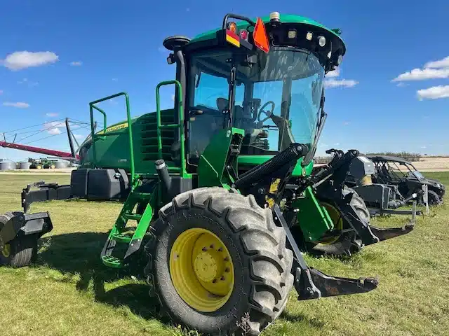 Photo de la Galerie 1 pour 2019 John Deere W 170 Andaineur